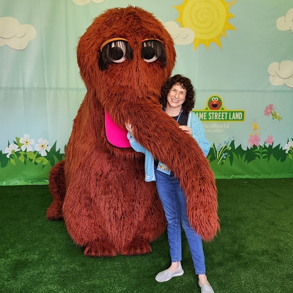 Meet your Posher, Heather - Picture 2 of 3